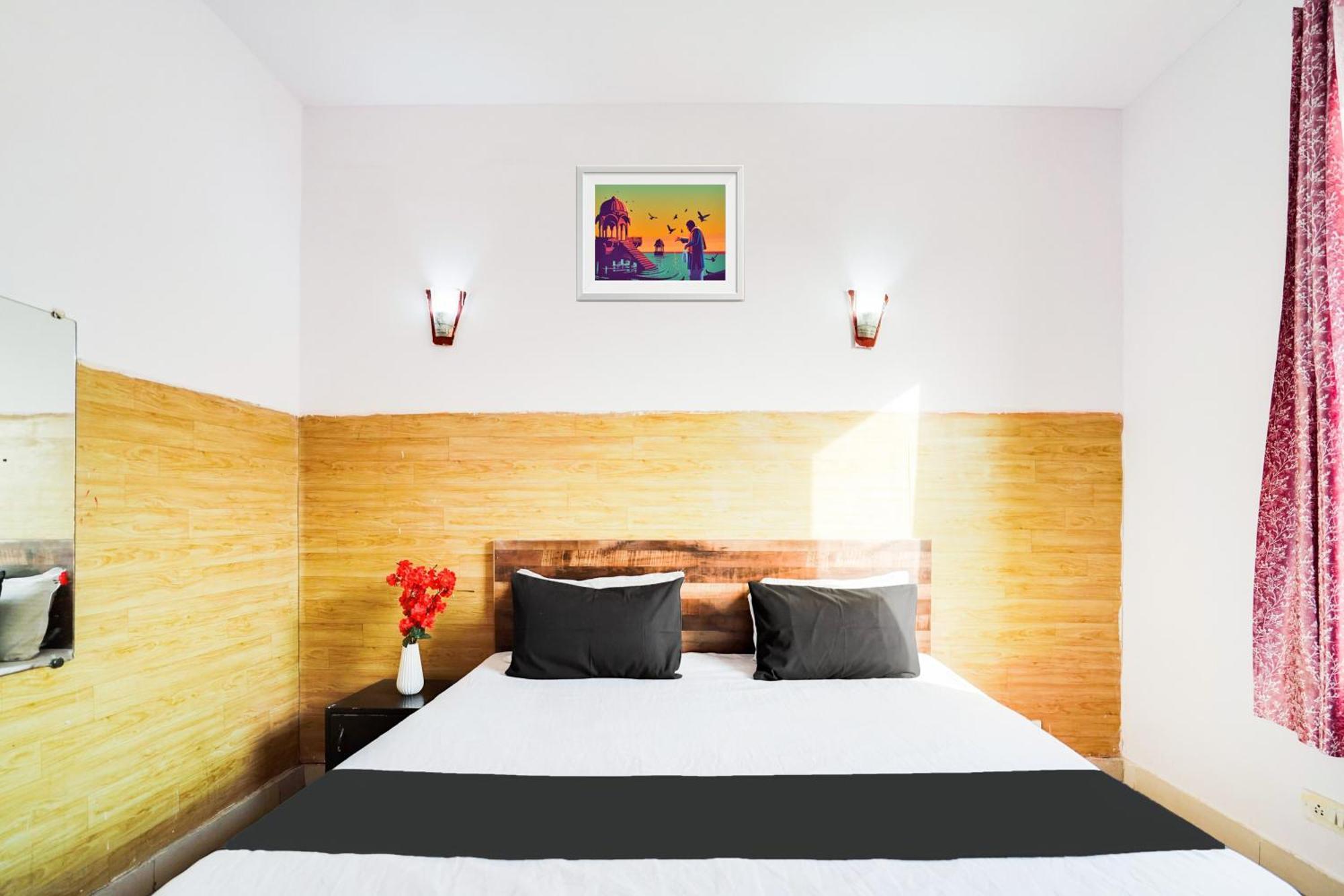 Hotel O Noida Stay Екстер'єр фото